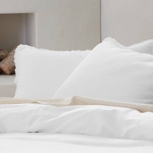 NEW Casaluna Heavyweight White Linen Blend Pillow Sham, Standard/Queen